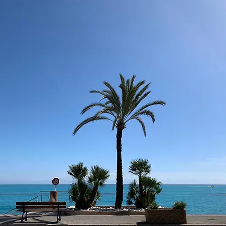 Apartamento Les Jardin Du Bord De , Piscine Rocabruna